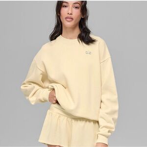 ALO Accolade Crewneck SOLD OUT Candlelight Yellow NWT